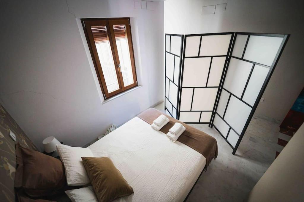 Atico Con Terraza Privada Cerca De La Catedral Apartment Seville Luaran gambar