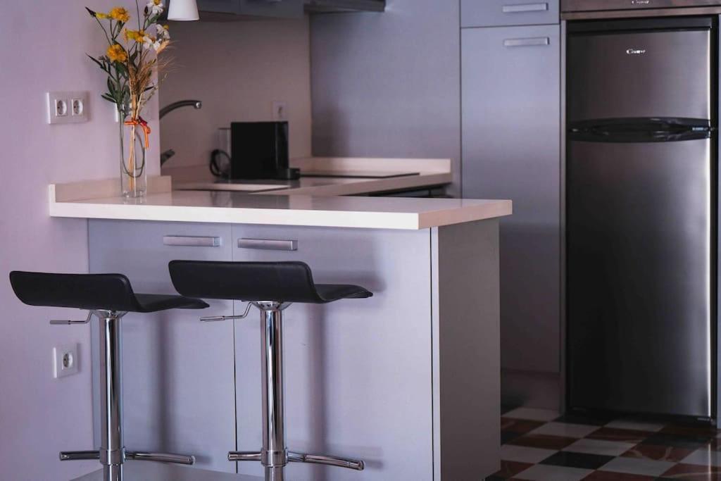 Atico Con Terraza Privada Cerca De La Catedral Apartment Seville Luaran gambar