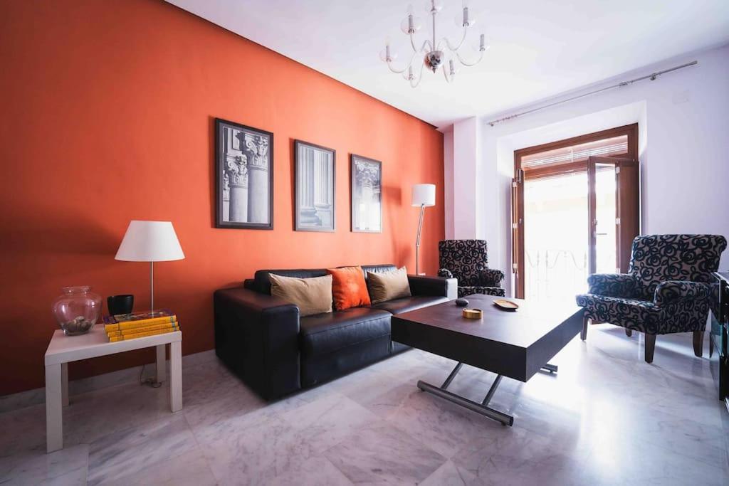 Atico Con Terraza Privada Cerca De La Catedral Apartment Seville Luaran gambar